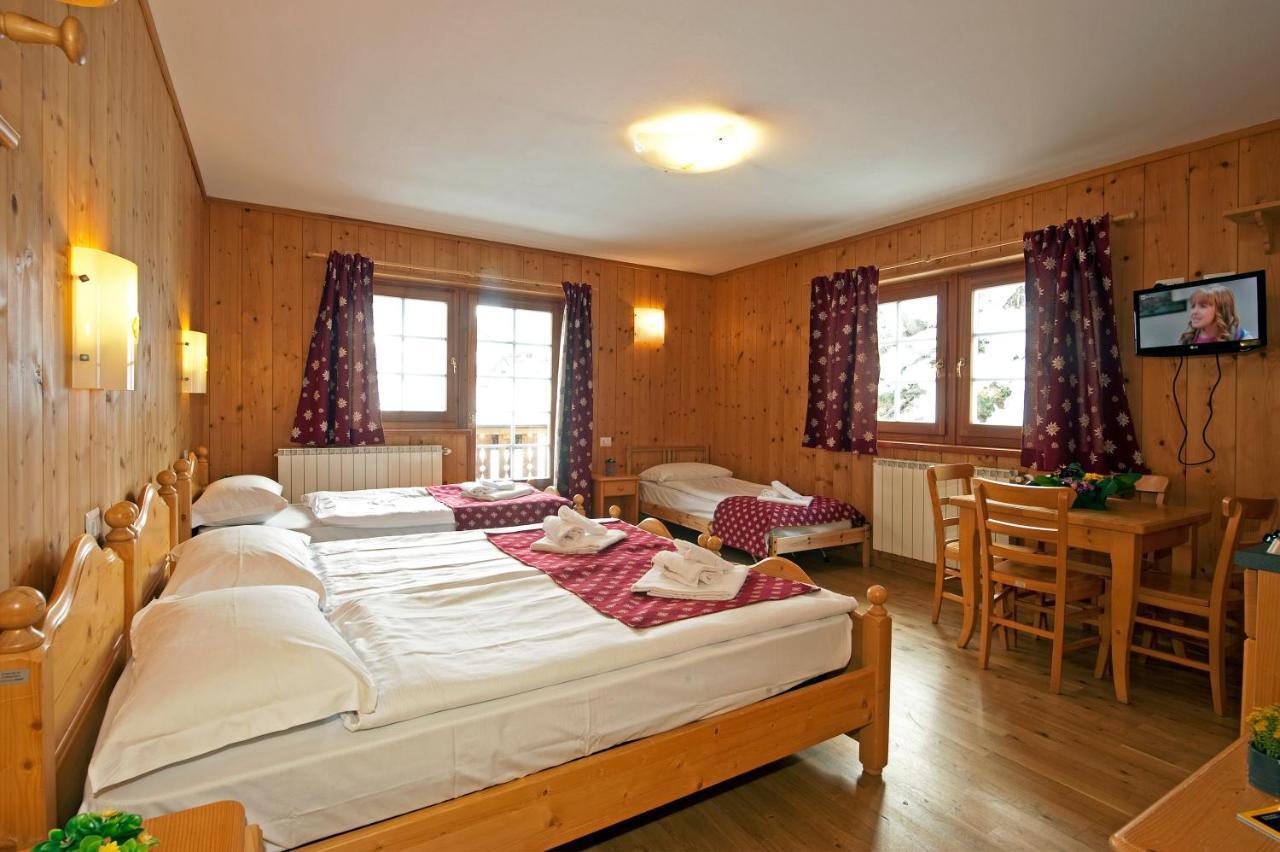 Hotel Aalts Dorf Riale  Zewnętrze zdjęcie