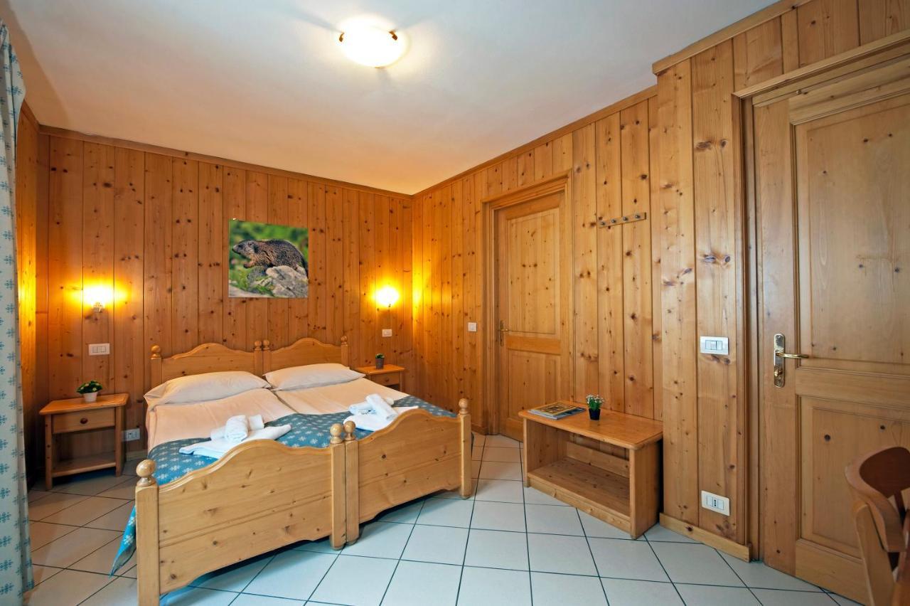 Hotel Aalts Dorf Riale  Zewnętrze zdjęcie